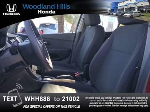 Used 2017 Chevrolet Trax LS FWD image 17
