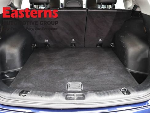 Used 2019 Jeep Compass Latitude FWD image 9