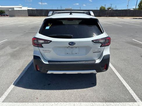 Used 2021 Subaru Outback Touring XT AWD/4WD image 4