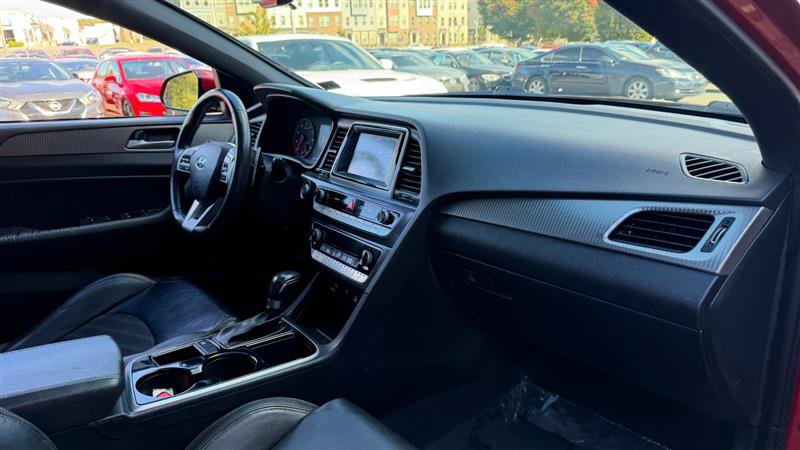 Used 2019 Hyundai Sonata Sport FWD image 8