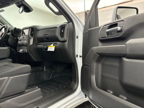 New 2026 GMC Sierra 2500 Pro w/ 1SA Pro Safety Plus Package image 22