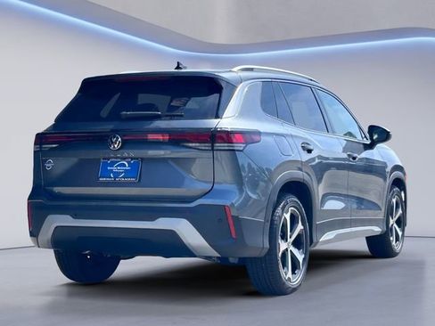 New 2026 Volkswagen Tiguan SE FWD image 5