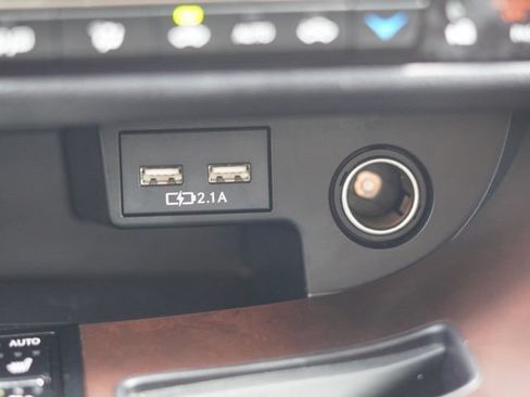 Used 2021 Lexus RX 450h AWD w/ Premium Package image 29