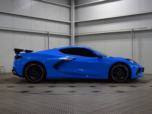 Used 2023 Chevrolet Corvette Stingray Preferred Cpe w/ Battery Protection Package RWD image 9