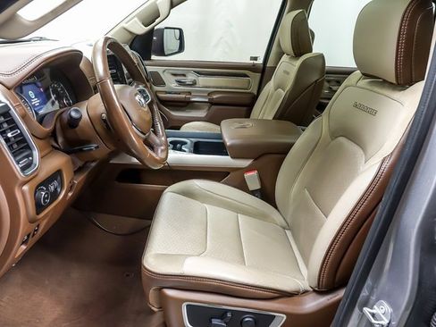 Used 2019 RAM 1500 Laramie image 8