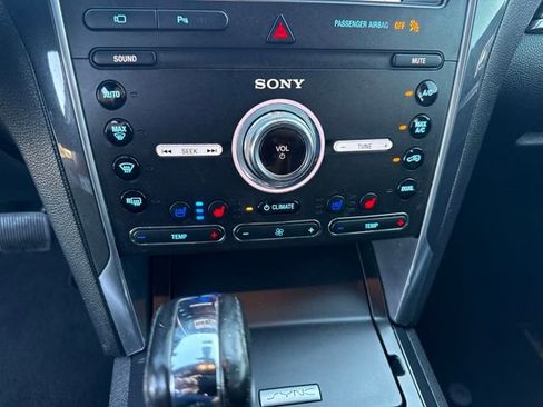 Used 2019 Ford Explorer Sport w/ Equipment Group 401A image 18
