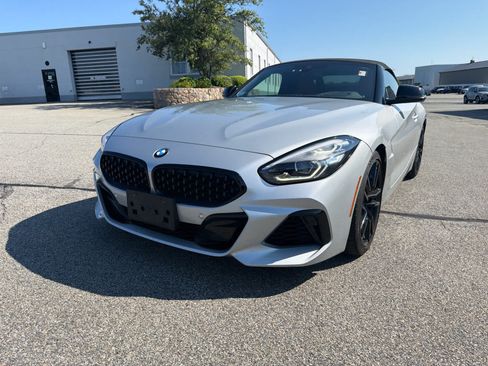 Used 2021 BMW Z4 M40i w/ Shadowloine Package RWD image 17