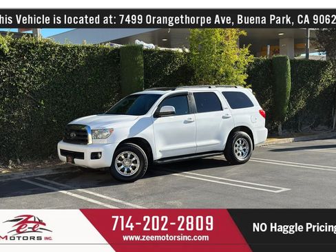 Used 2011 Toyota Sequoia SR5 RWD image 14
