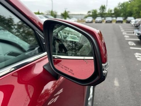 Used 2024 Toyota Grand Highlander AWD image 11