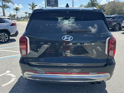 Used 2025 Hyundai Palisade Calligraphy image 8