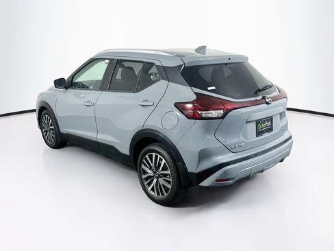 Used 2023 Nissan Kicks SV FWD image 5