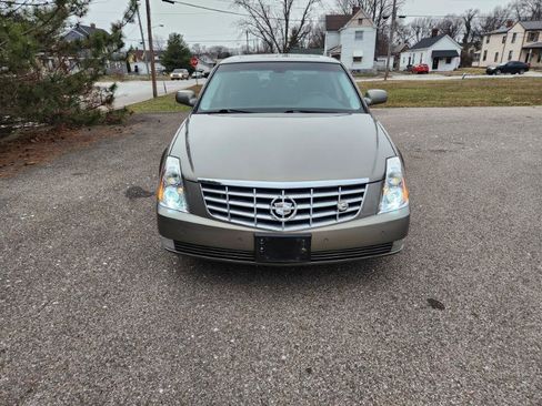Used 2011 Cadillac DTS Luxury image 8