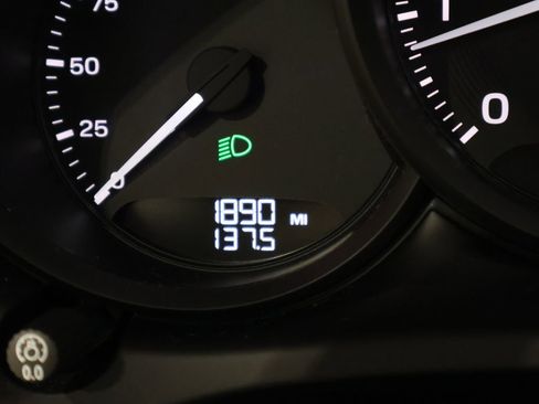 Used 2026 Porsche Macan GTS image 35