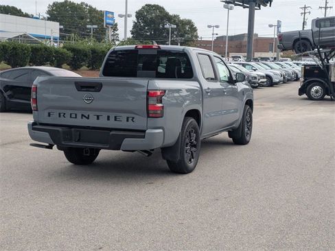New 2026 Nissan Frontier SV image 3