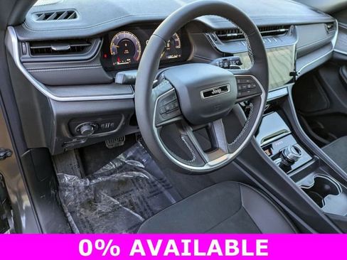 New 2026 Jeep Grand Cherokee Altitude image 10