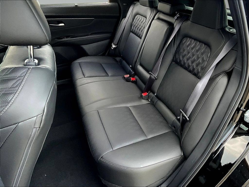 New 2026 Nissan Murano Platinum w/ Cargo Package AWD/4WD image 29