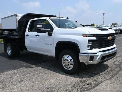 New 2025 Chevrolet Silverado 3500 W/T w/ WT Convenience Package