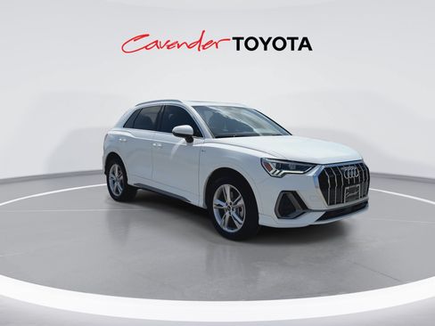 Used 2024 Audi Q3 2.0T Premium Plus AWD/4WD image 2