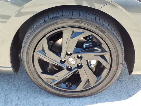 New 2026 Hyundai Elantra SEL Sport image 10