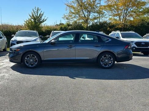 Used 2023 Honda Accord EX image 4