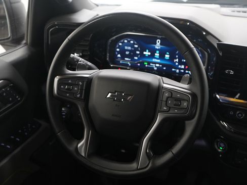 Used 2024 Chevrolet Silverado 1500 ZR2 image 14