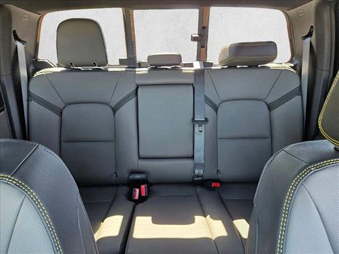 New 2026 Chevrolet Colorado ZR2 w/ Technology Package AWD/4WD image 15