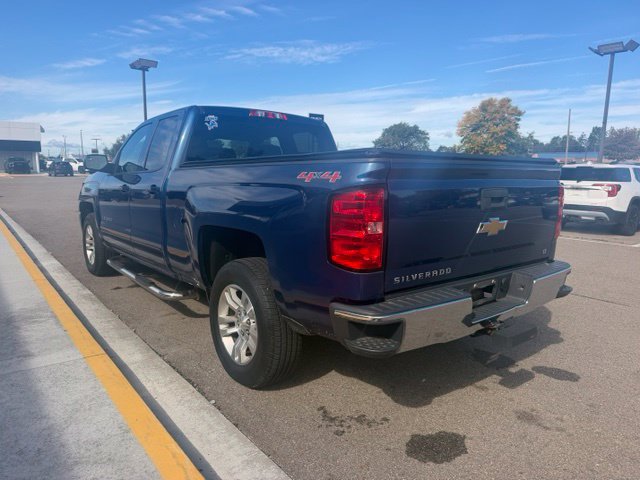 Used 2017 Chevrolet Silverado 1500 LT w/ All Star Edition AWD/4WD image 10