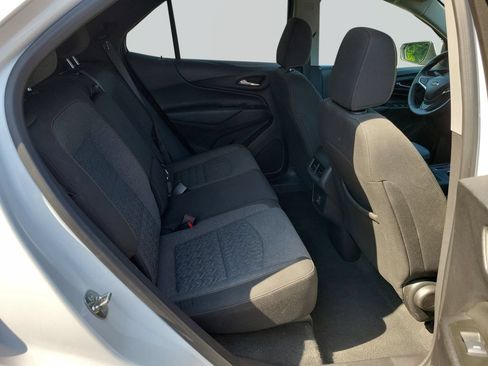 Used 2024 Chevrolet Equinox LT FWD image 33