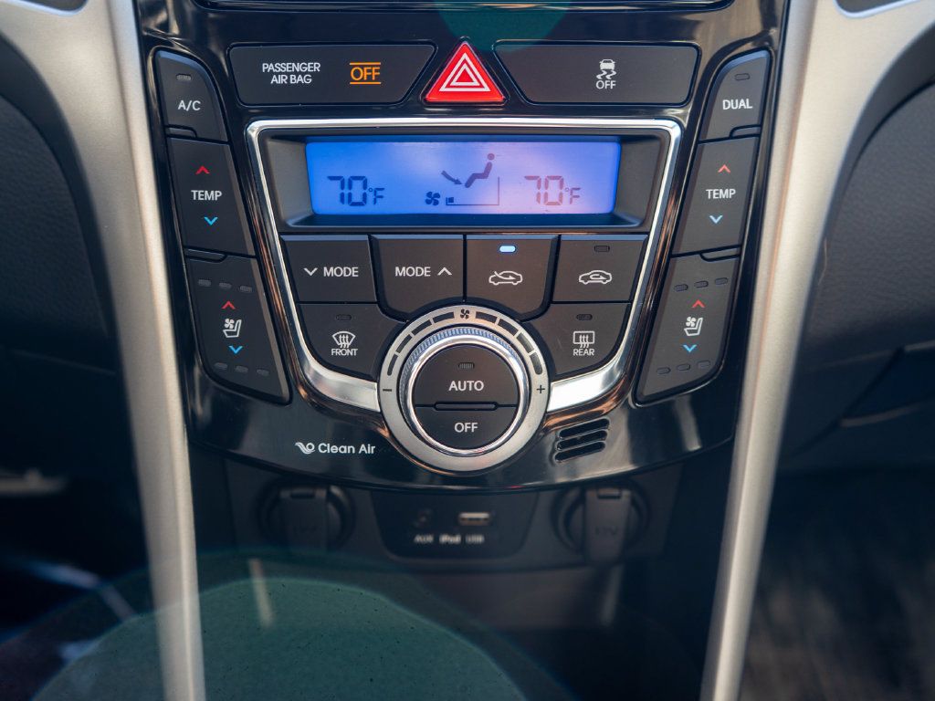 Used 2016 Hyundai Elantra GT w/ Option Group 03 FWD image 25