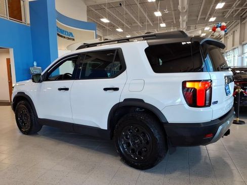 Used 2026 Honda Passport TrailSport Elite image 8