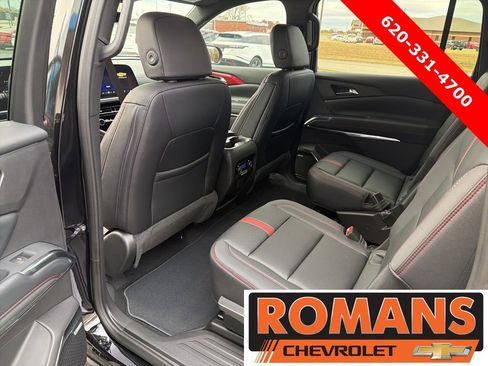 New 2026 Chevrolet Traverse RS image 19