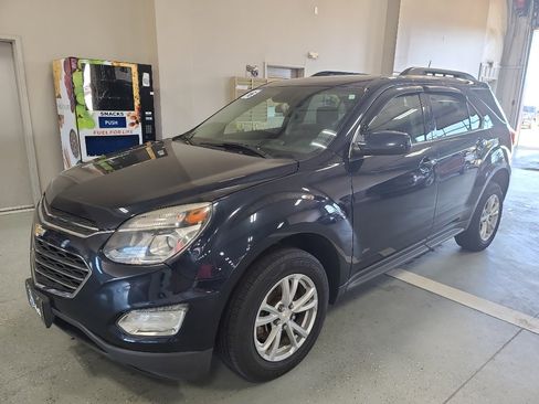 Used 2016 Chevrolet Equinox LT w/ Convenience Package image 2