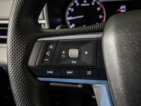Used 2025 Mitsubishi Outlander SE FWD image 20