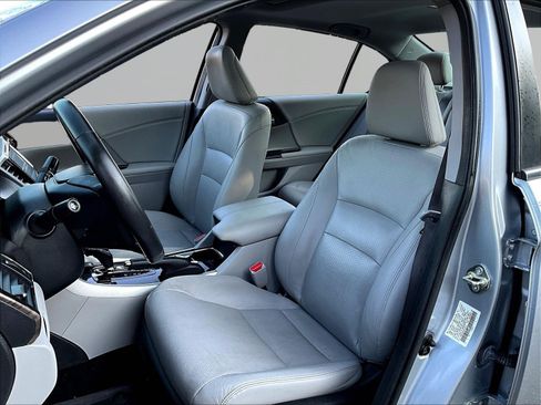 Used 2016 Honda Accord EX-L image 21