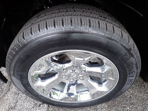 Certified 2022 RAM 1500 Big Horn AWD/4WD image 12