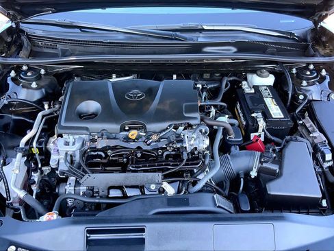 Used 2021 Toyota Camry SE w/ Carpet Mat Package (TMS) image 30