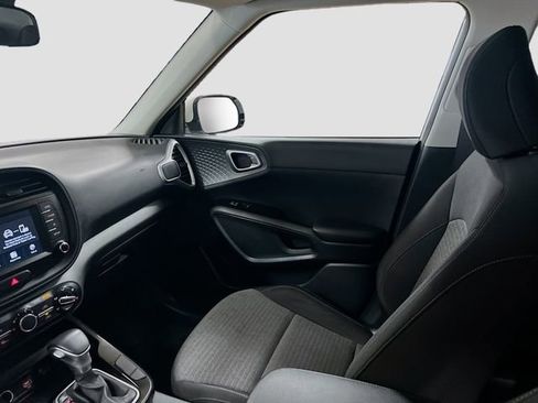 Used 2020 Kia Soul GT-Line image 21