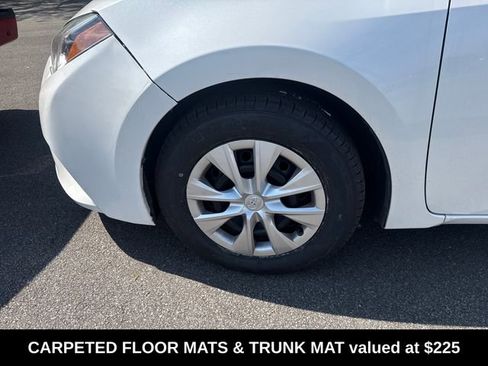 Used 2014 Toyota Corolla LE FWD image 4