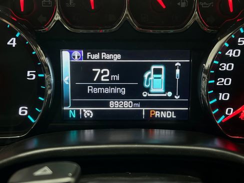 Used 2018 GMC Sierra 1500 SLT AWD/4WD image 8