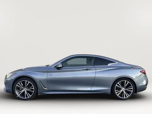 Used 2017 INFINITI Q60 2.0t RWD image 7