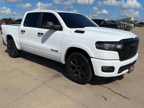 Used 2026 RAM 1500 Lone Star AWD/4WD image 3