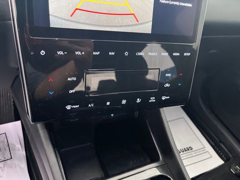 Used 2024 Hyundai Santa Cruz SEL w/ Activity Package image 15