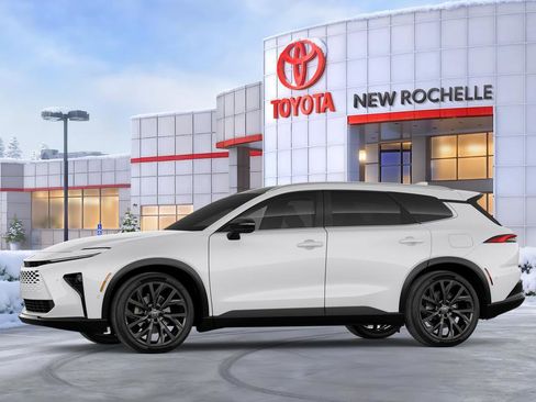 New 2026 Toyota Crown Signia image 3