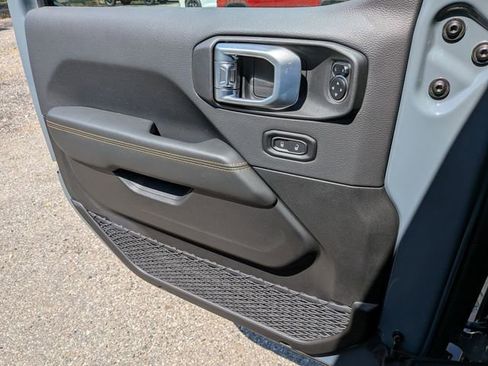 New 2026 Jeep Wrangler Unlimited Sahara AWD/4WD image 20