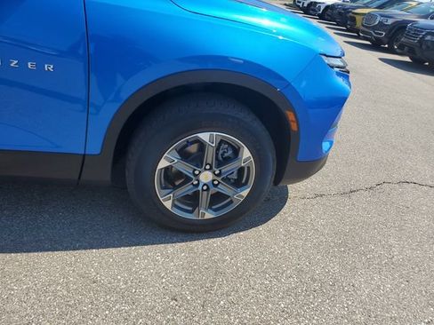 Used 2024 Chevrolet Blazer LT w/ LPO, Floor Liner Package FWD image 6