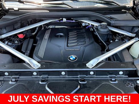 Used 2023 BMW X5 xDrive40i w/ Premium Package AWD/4WD image 34