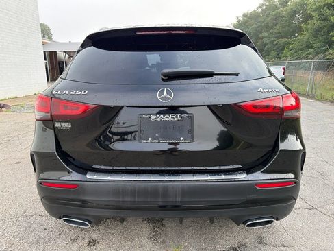 Used 2021 Mercedes-Benz GLA 250 4MATIC image 3
