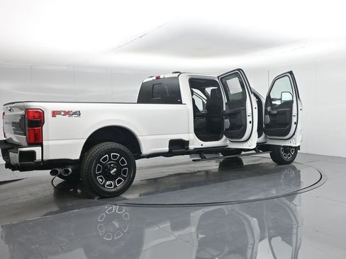 New 2026 Ford F350 Platinum w/ FX4 Off-Road Package image 5
