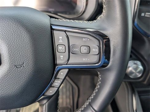 Used 2025 RAM 1500 Limited w/ Trailer Tow Group image 8