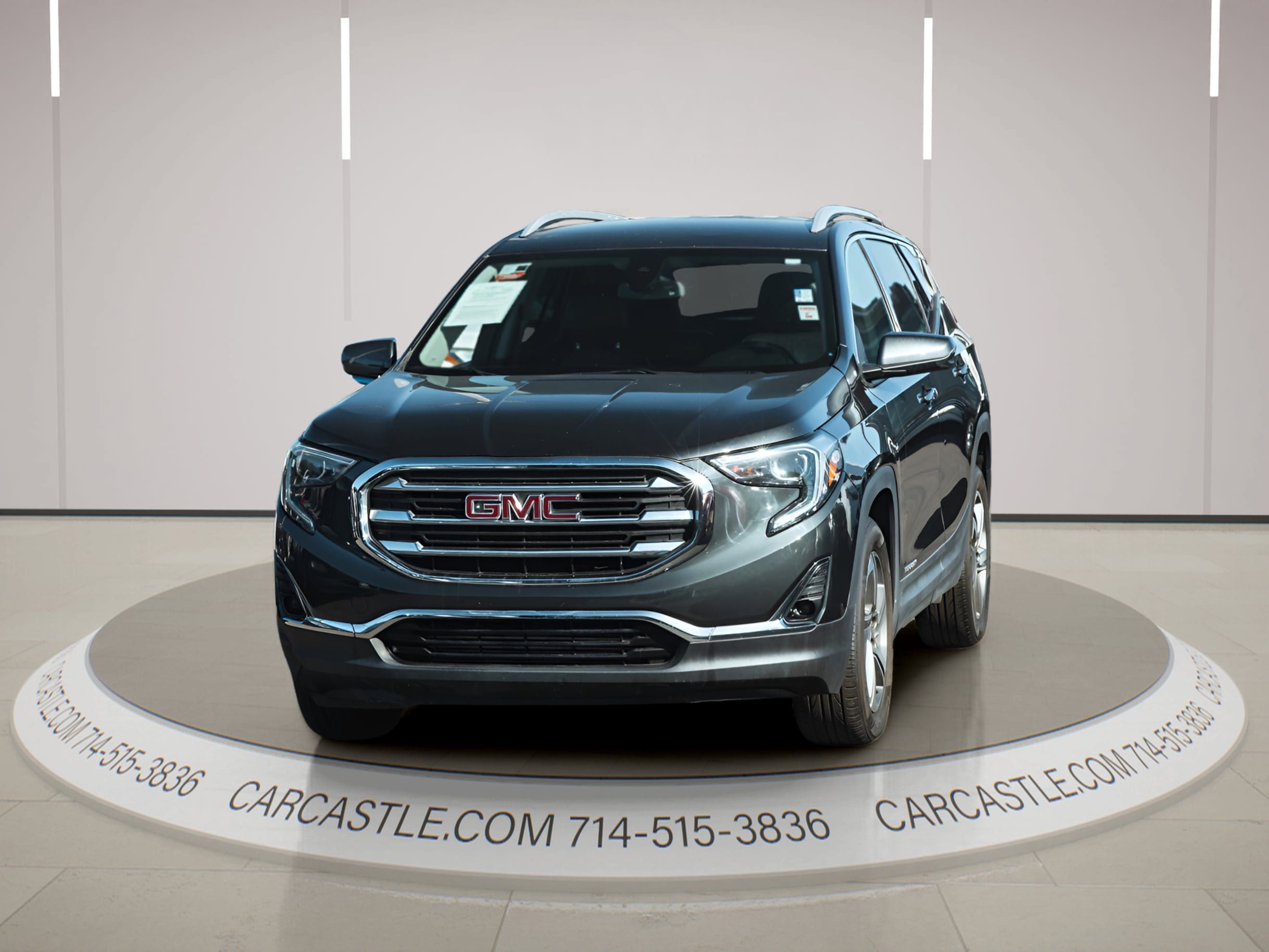 Used 2020 GMC Terrain SLT AWD/4WD image 2